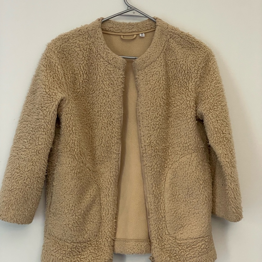 Uniqlo Fur Sweater